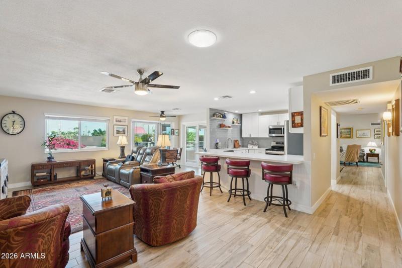 10-web-or-mls-W Foxfire Dr-S0103-010