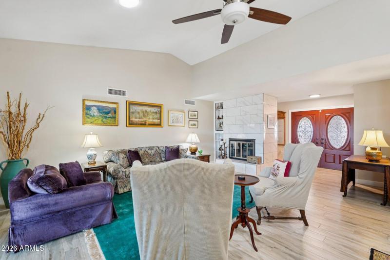 14-web-or-mls-W Foxfire Dr-S0103-014