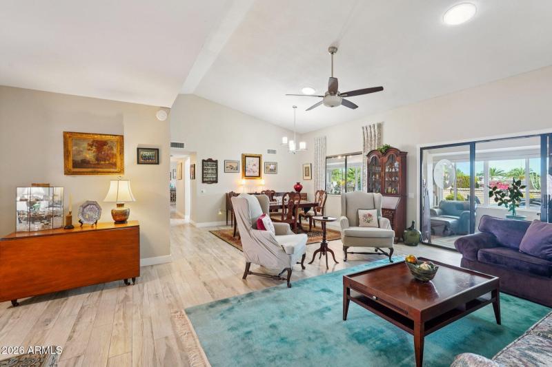 16-web-or-mls-W Foxfire Dr-S0103-016