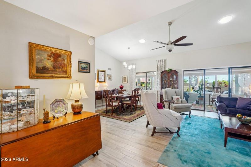 18-web-or-mls-W Foxfire Dr-S0103-018