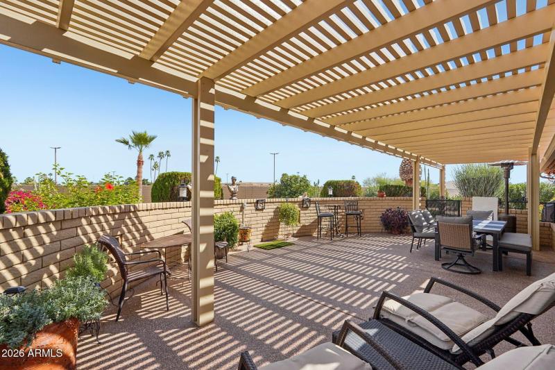 48-web-or-mls-W Foxfire Dr-S0103-052