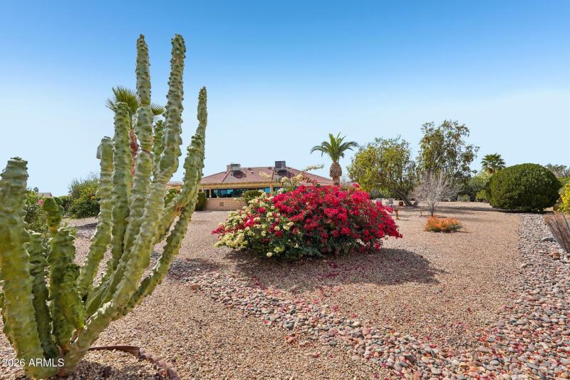 53-web-or-mls-W Foxfire Dr-S0103-057