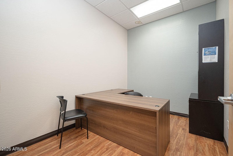 20260211_4338-W-Thomas-Rd_12