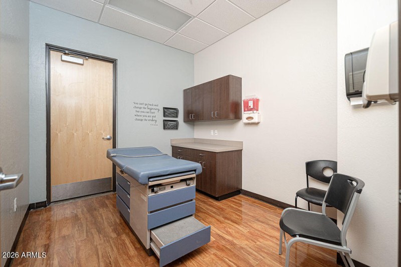 20260211_4338-W-Thomas-Rd_22