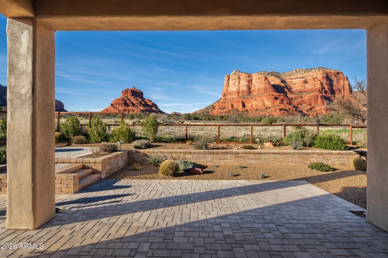 JL_190Arrowhead-exteriors-03