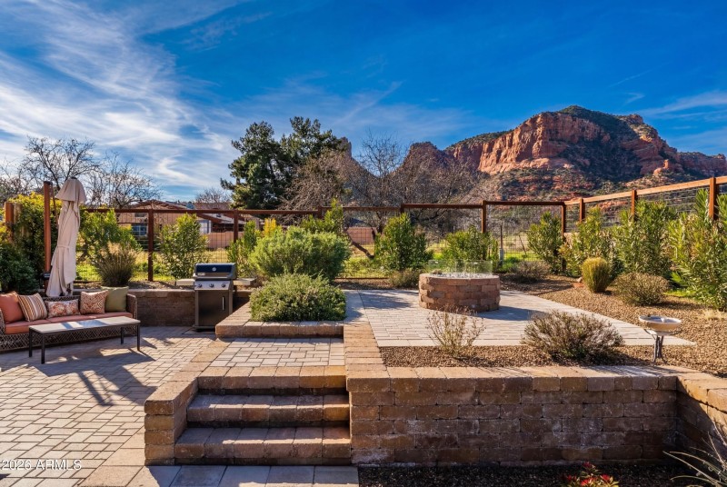 JL_190Arrowhead-exteriors-07