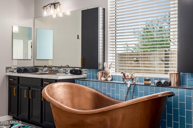 Custom Copper Soaking Tub