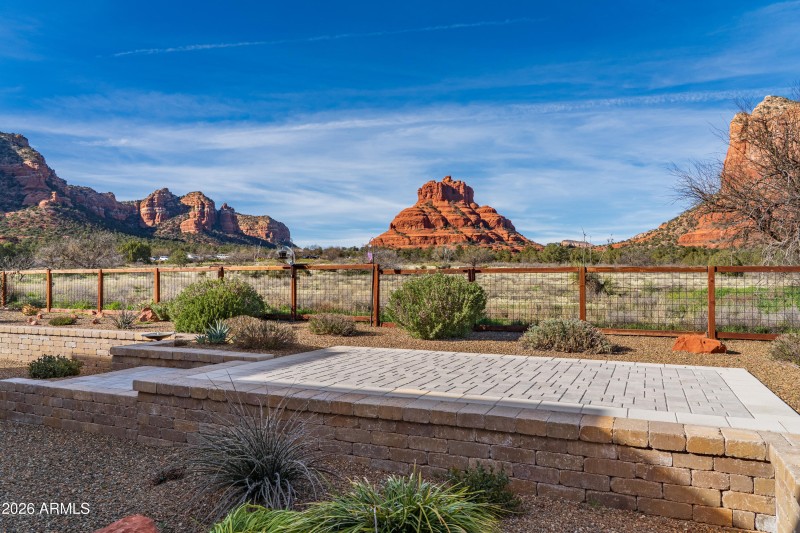 JL_190Arrowhead-exteriors-10