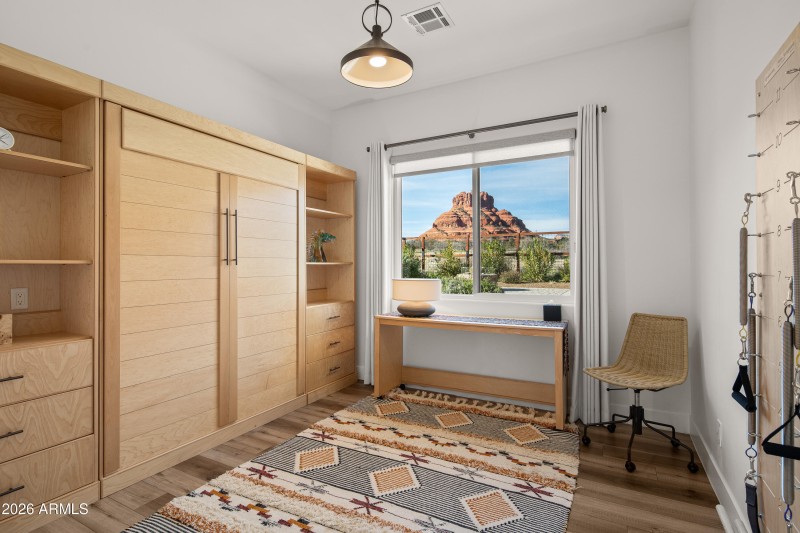 JL_190Arrowhead-interiors-Bedrooms-01