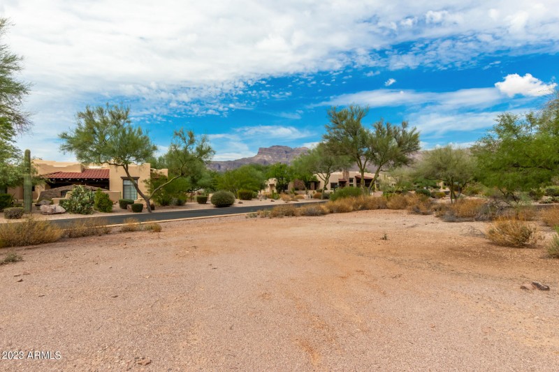 0008-06 - Flat Iron Loop