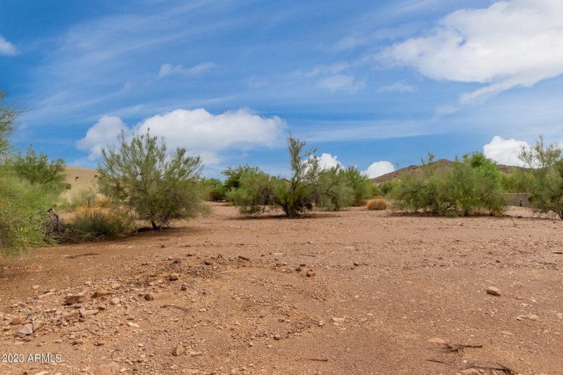 0011-09 - Flat Iron Loop