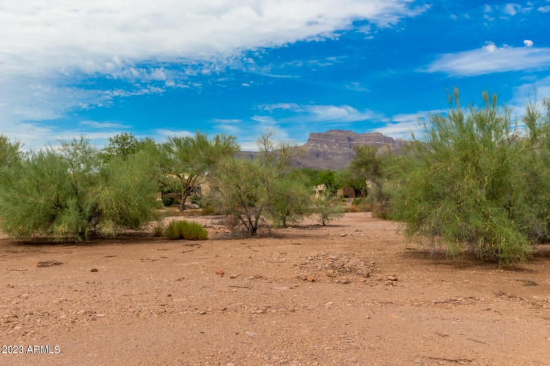 0012-10 - Flat Iron Loop