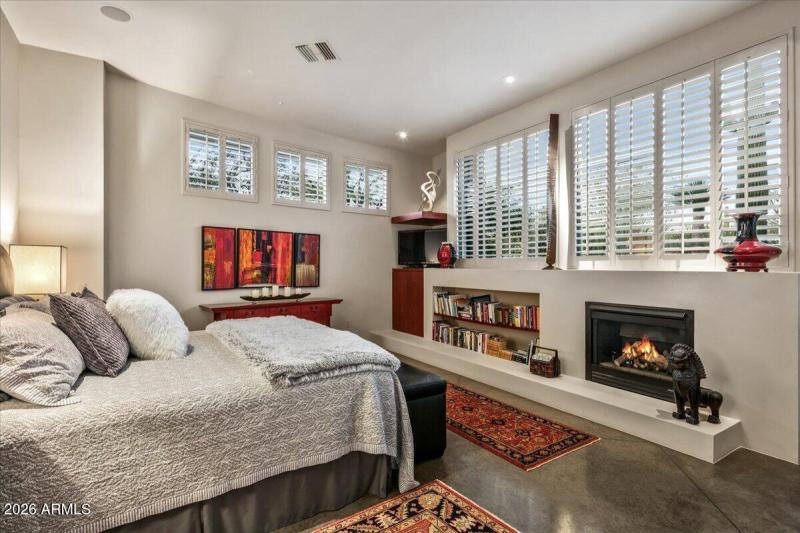 Primary Suite Details