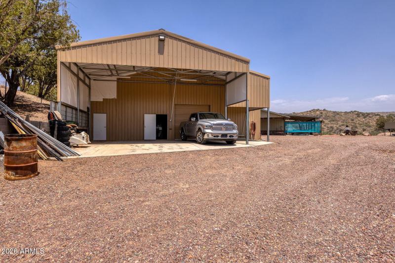 45-web-or-mls-photo(45) 828 N Gun Creek