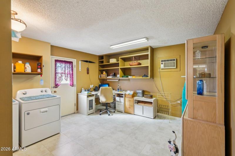 23-web-or-mls-W Wrangler Dr-S0103-023