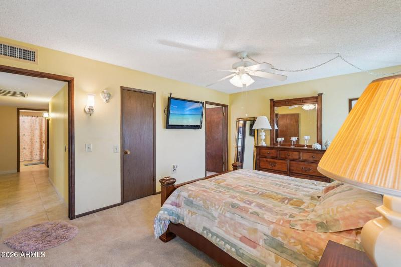 27-web-or-mls-W Wrangler Dr-S0103-027