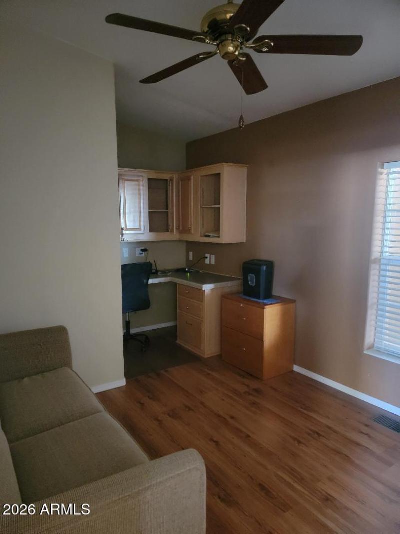 3930 den with built in desk area