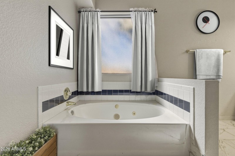 virtual primary bathroom