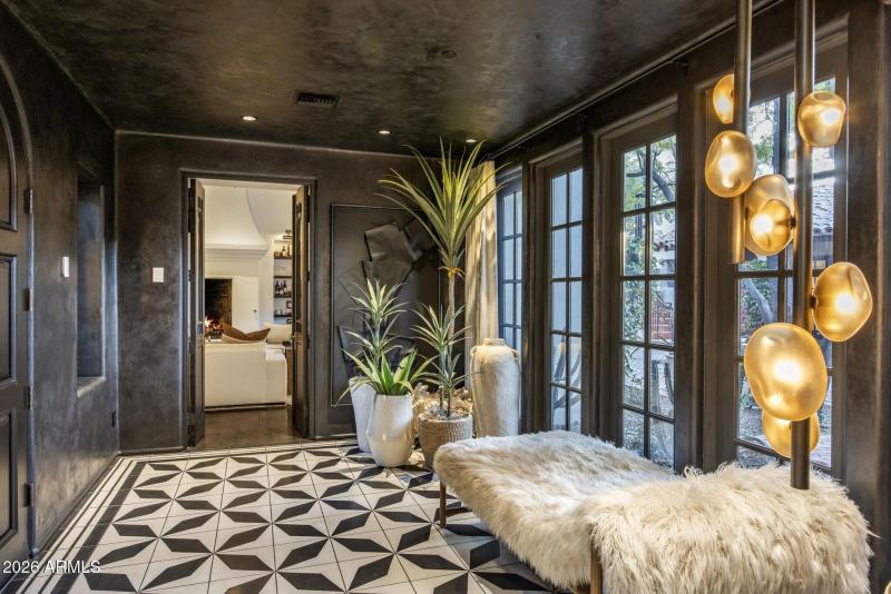 014_Entry Foyer to Study