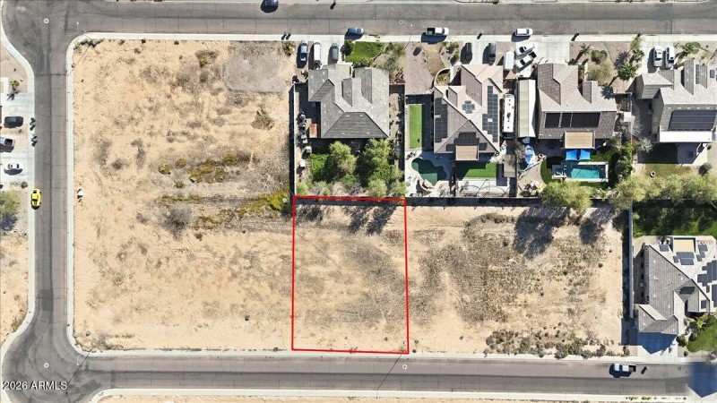 12-718cb561-e1d0-4214-ab41-f81aef0c7848