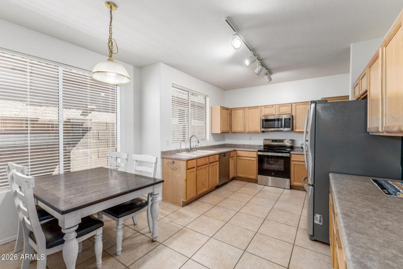 9628-lindner-kitchen