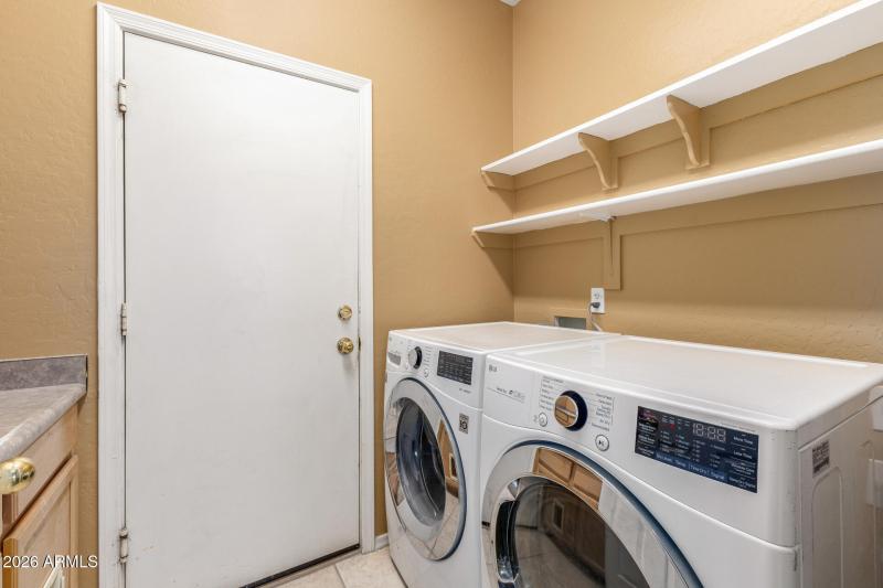 9628-lindner-laundry