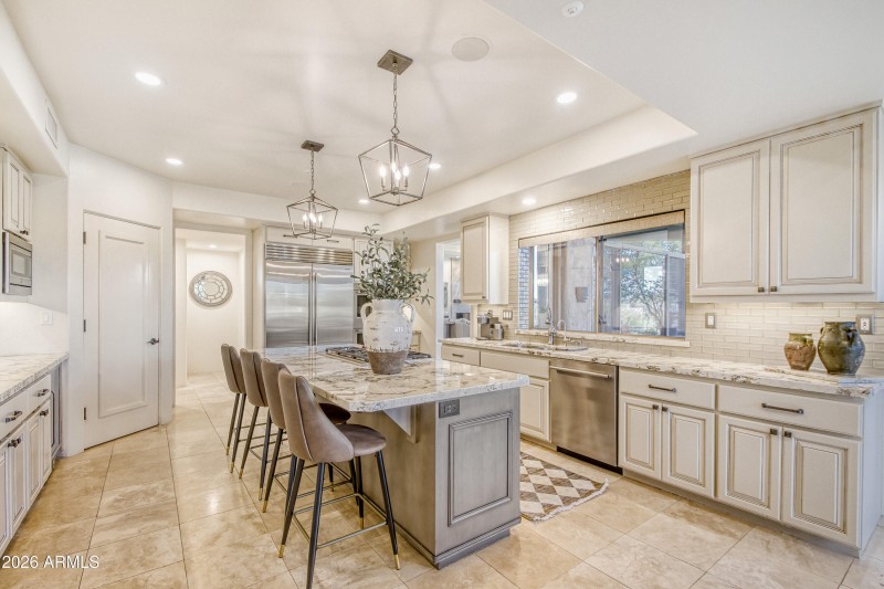 10772 E Yearling Drive - MLS Sized - 104