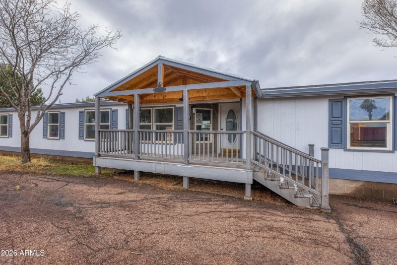 005_photo5_2312_parkinson_rd._ls_tammy_9