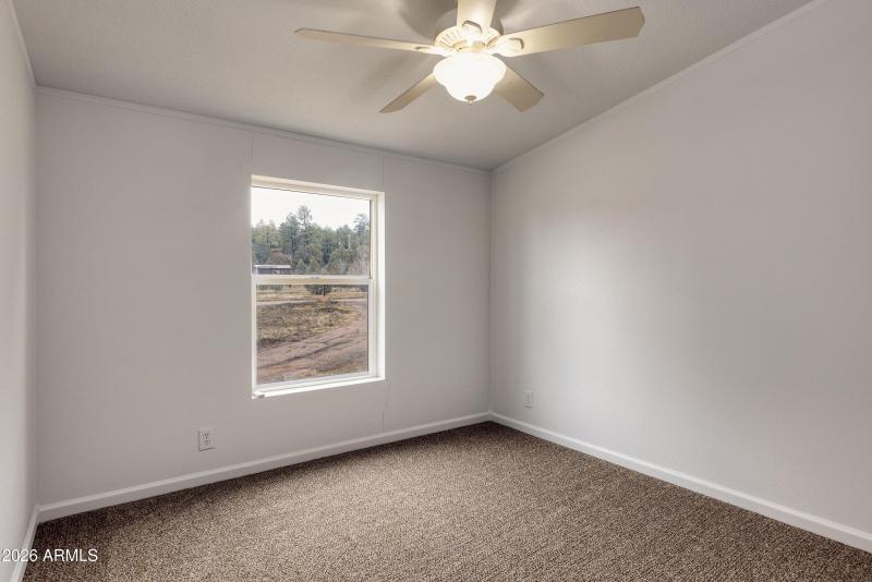 024_photo24_2312_parkinson_rd._ls_tammy_