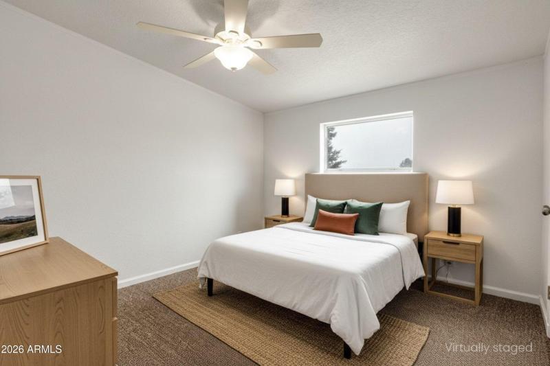 039_photo106_2312_parkinson_rd._ls_tammy