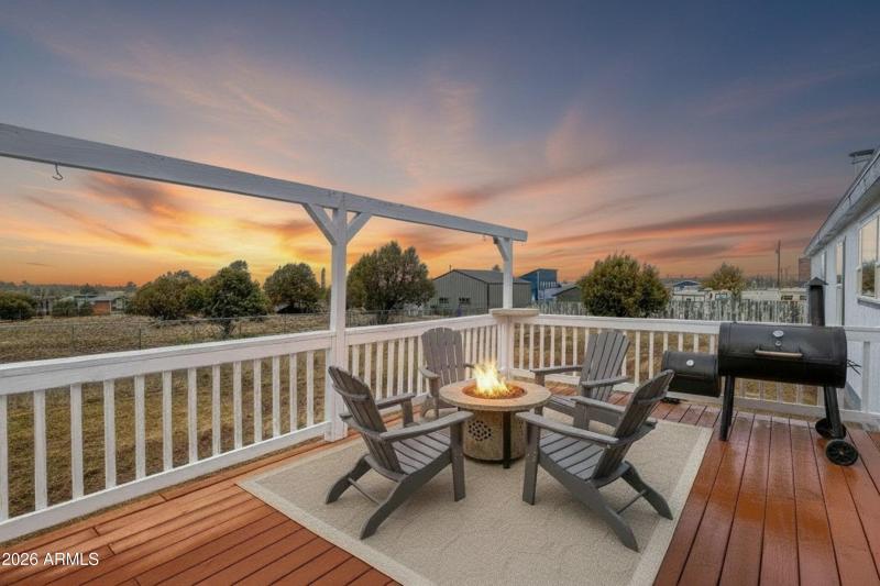 040_photo107_2312_parkinson_rd._ls_tammy