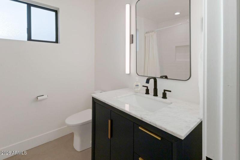 Hall bath & shower.