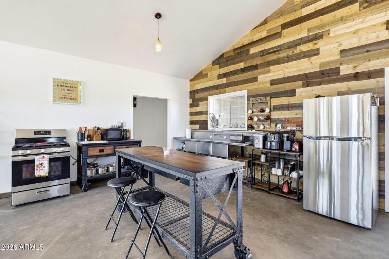 77CountyRdN8543-Concho-AZ-11