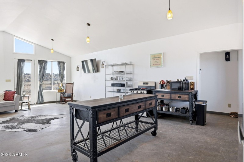 77CountyRdN8543-Concho-AZ-14