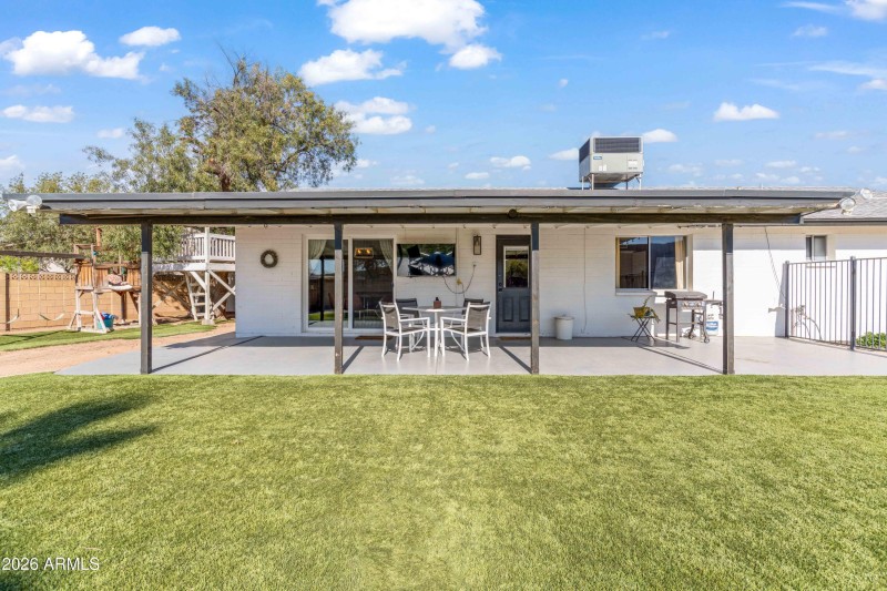 Expansive Covered Patio