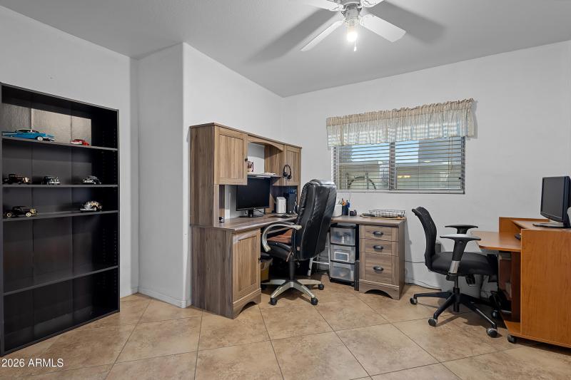 15797 W Maui Ln, Surprise