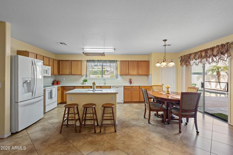 15797 W Maui Ln, Surprise