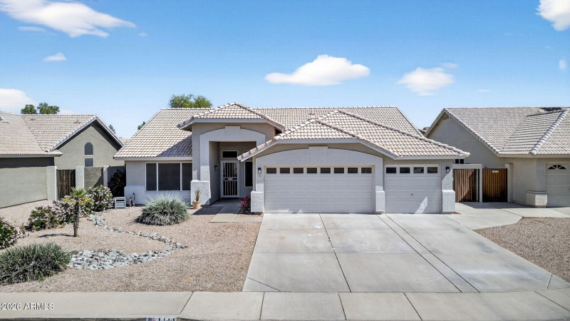 40-web-or-mls-01S Rowen