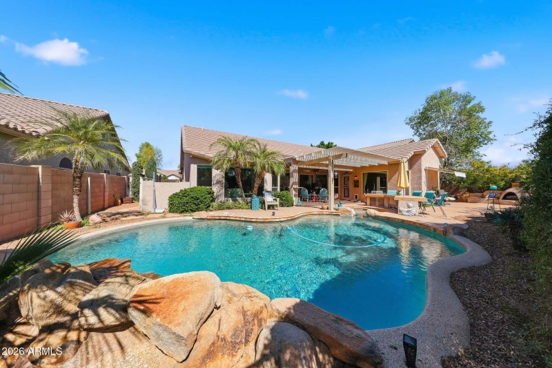 3897 East Cullumber Street Gilbert ,AZ 8