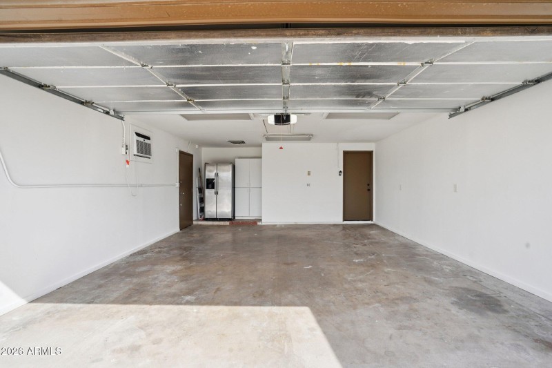 31-web-or-mls-N 15th Ave-S0303-031