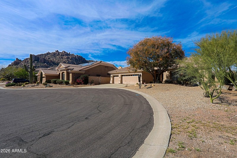 Front and Mountain Views