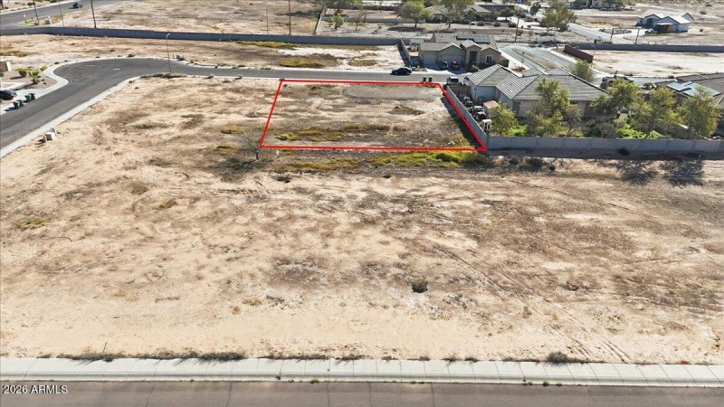 11-5592502f-aff7-47c3-b56f-909477616470