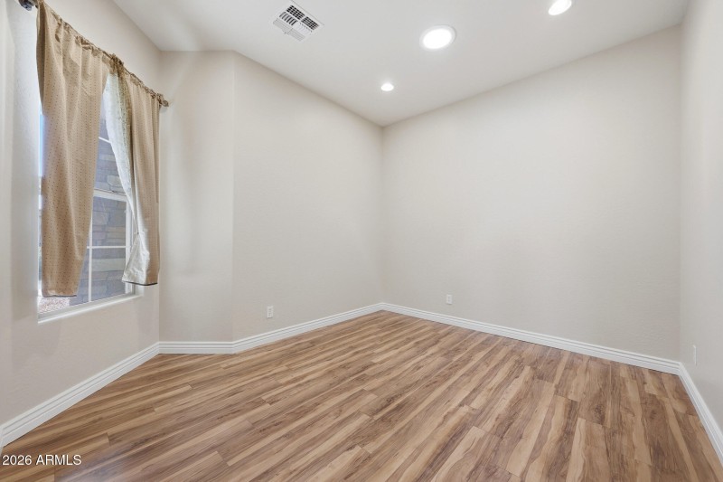 Den/Office 4th Bedroom