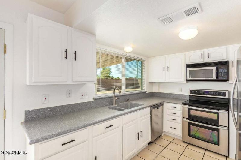 20230921010441827643000000-o