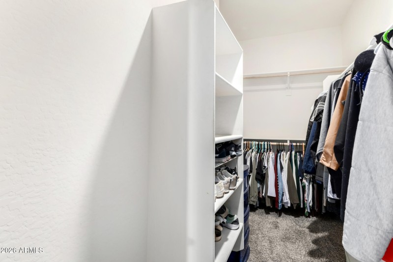 Walk-in Closet