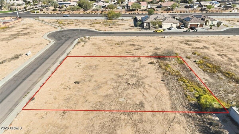 08-b99ff280-468b-4a18-b8f8-c1a351ae4c53