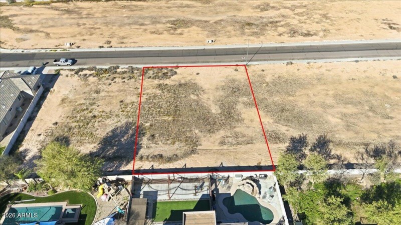 04-9f8f464d-7c21-4253-995f-e7f74379c0f7