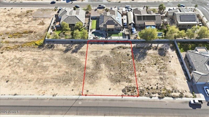 10-b9c2572f-53a3-4ebd-a4ee-2522f639fa48