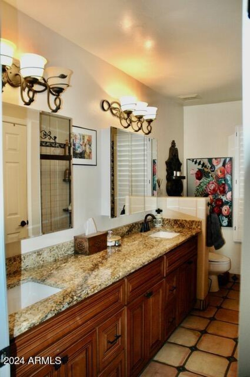 76C60287-685C-4C3B-BA06-10E3EE013F41_1_2