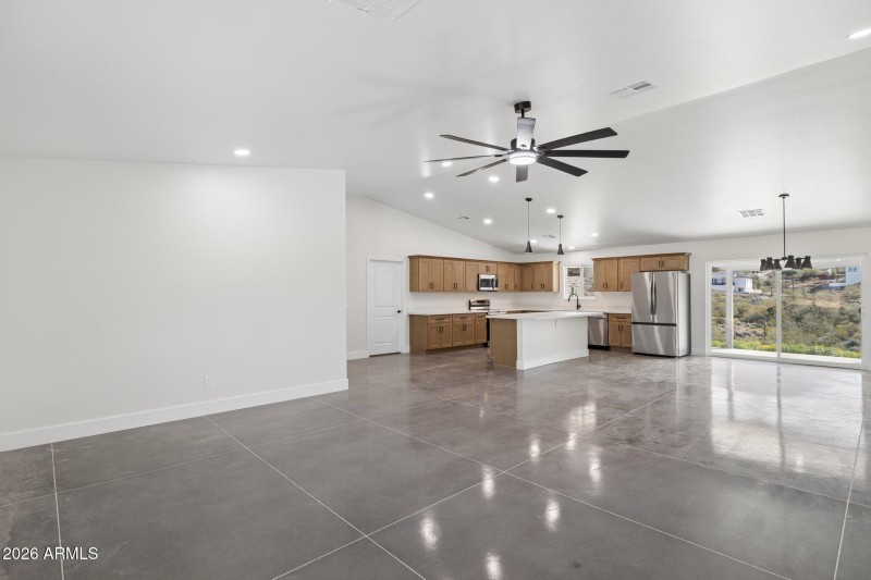 36-web-or-mls-46210-n-36th-ave